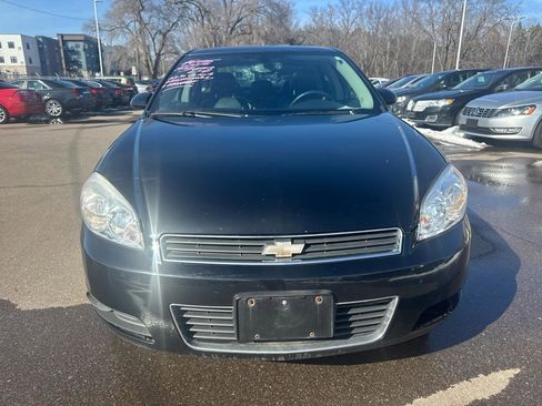 Used 2008 Chevrolet Impala LTZ image 2