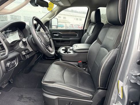 Used 2024 RAM 2500 Laramie image 17