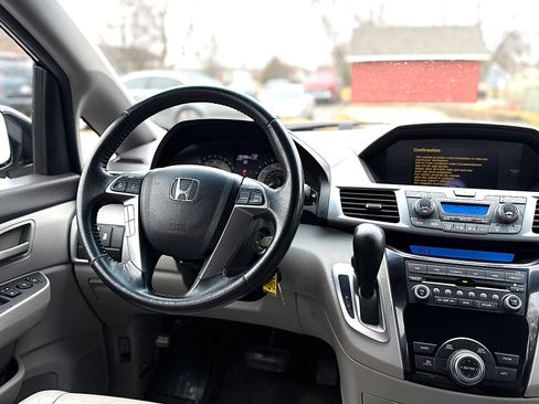 Used 2012 Honda Odyssey EX-L image 9