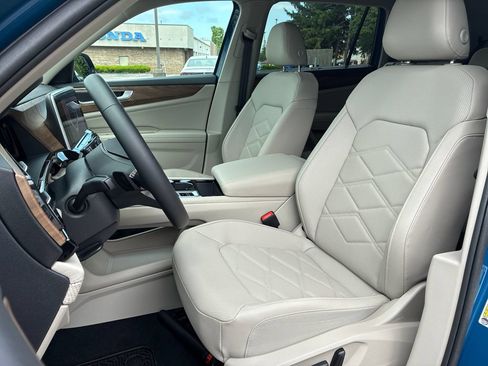 New 2026 Volkswagen Atlas SE AWD/4WD image 11