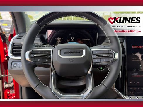 New 2027 GMC Acadia Denali Ultimate w/ LPO, Floor Liner Package AWD/4WD image 25