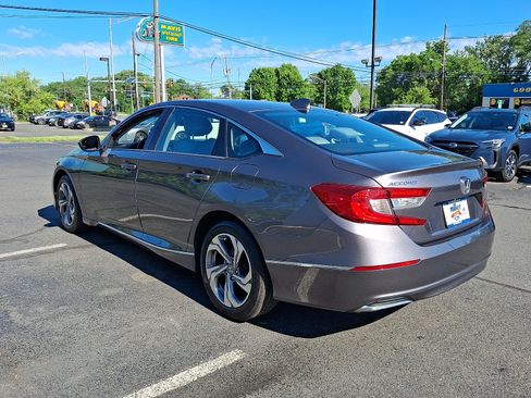 Used 2019 Honda Accord EX image 5