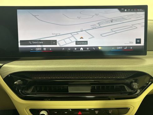 Certified 2025 BMW 430i xDrive Coupe w/ Premium Package AWD/4WD image 14