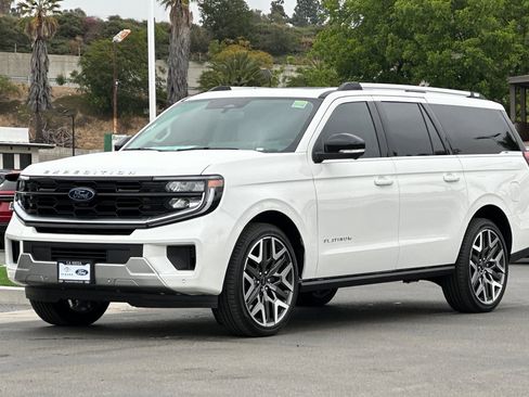 New 2026 Ford Expedition Max Platinum w/ Platinum Ultimate Package AWD/4WD image 7