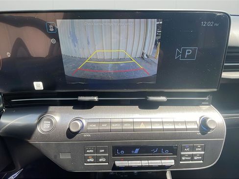 Used 2024 Hyundai Kona SEL image 21