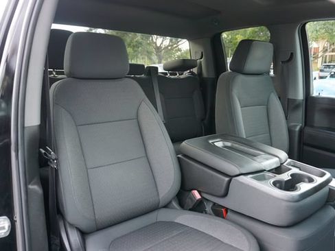 Used 2020 Chevrolet Silverado 1500 LT w/ LT Value Package RWD image 2