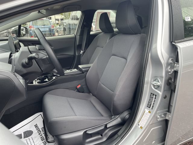 Used 2026 Toyota Prius LE FWD image 14