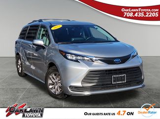 Used 2023 Toyota Sienna LE video 1