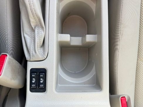 Used 2014 Subaru Impreza 2.0i Premium w/ All-Weather Package w/CVT image 22