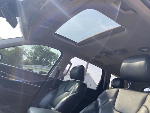 Used 2020 Kia Telluride S AWD/4WD image 32