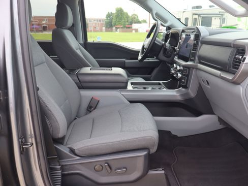 Used 2025 Ford F150 XLT w/ Equipment Group 302A MID AWD/4WD image 13