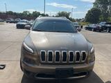 Used 2016 Jeep Cherokee Limited image 2