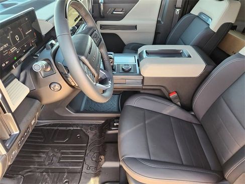 New 2026 GMC Hummer EV SUV image 10