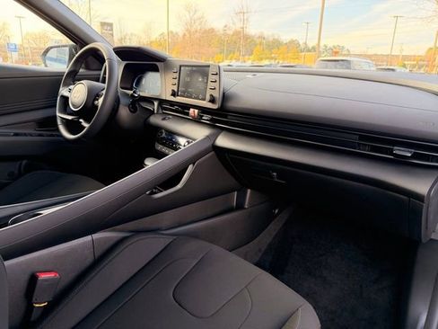 New 2026 Hyundai Elantra SEL Sport image 35