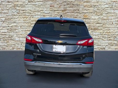 Used 2020 Chevrolet Equinox LT image 6