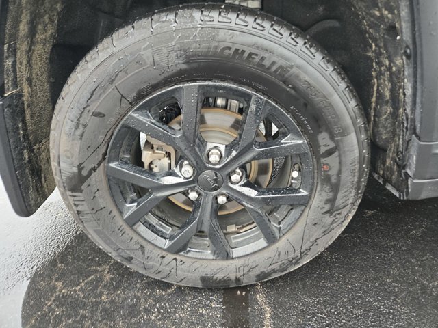 Used 2025 Jeep Grand Cherokee 4WD image 44