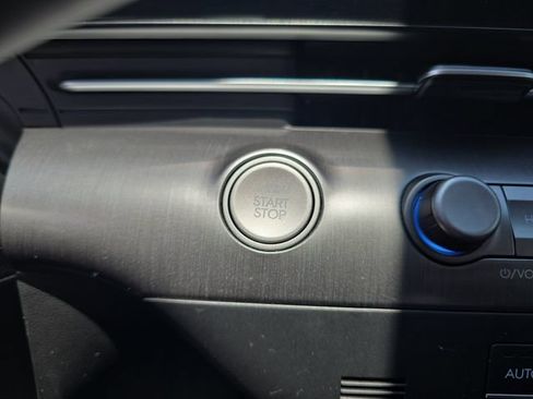 Used 2024 Hyundai Kona SEL FWD image 24