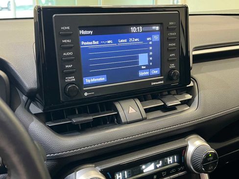 Certified 2022 Toyota RAV4 XLE image 25