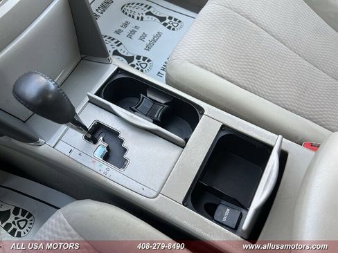Used 2011 Toyota Camry LE image 32