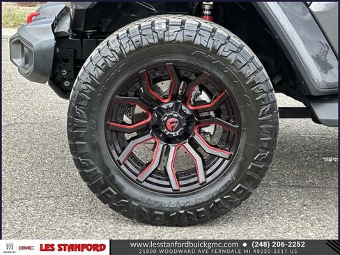 Used 2020 Jeep Gladiator Rubicon AWD/4WD image 10
