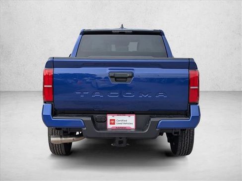 Used 2025 Toyota Tacoma SR5 image 7