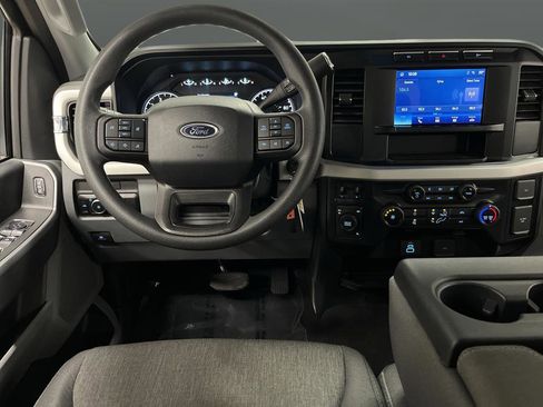 Used 2024 Ford F250 XL w/ STX Appearance Package image 5
