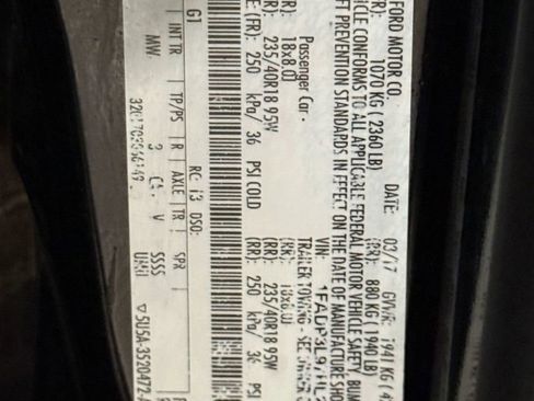 Used 2017 Ford Focus ST image 39