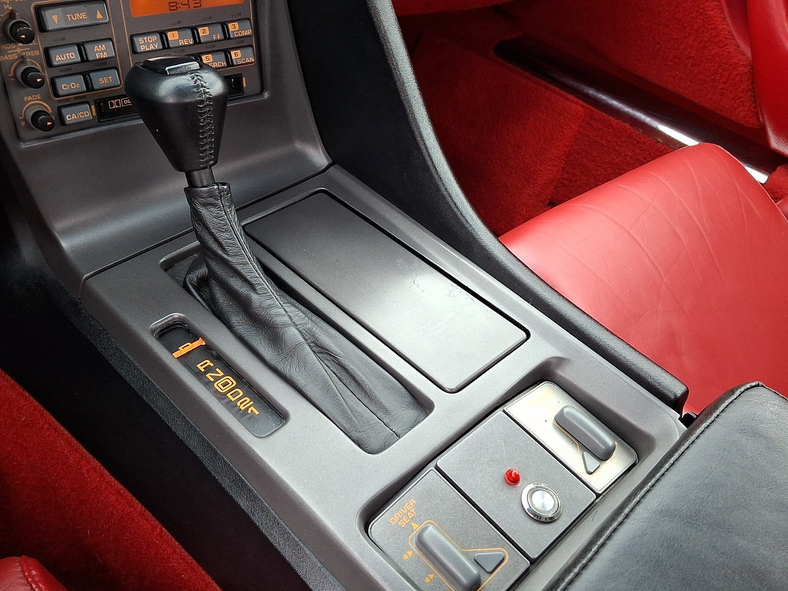 Used 1991 Chevrolet Corvette Convertible RWD image 18