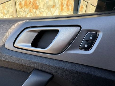 Used 2020 Ford Ranger XLT w/ Equipment Group 301A Mid image 17