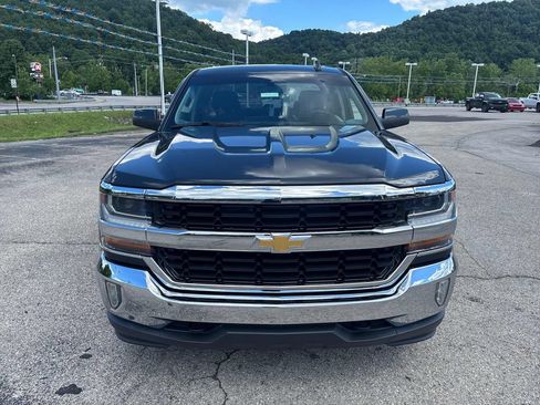 Used 2017 Chevrolet Silverado 1500 LT w/ All Star Edition AWD/4WD image 8