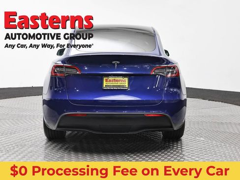Used 2021 Tesla Model Y Long Range AWD/4WD image 6