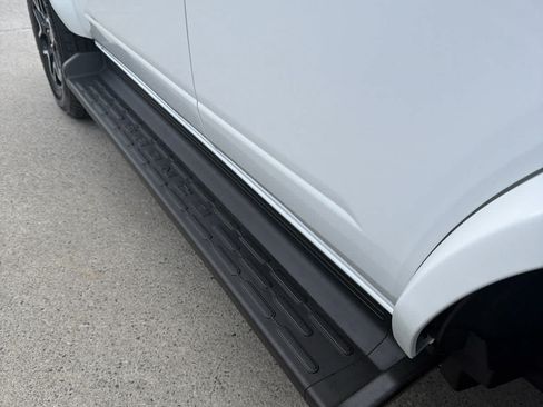 Used 2025 Ford Bronco Outer Banks AWD/4WD image 11