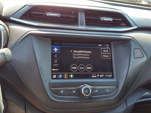 Used 2023 Chevrolet TrailBlazer RS image 6