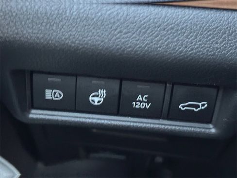 Used 2024 Toyota Grand Highlander Limited image 19