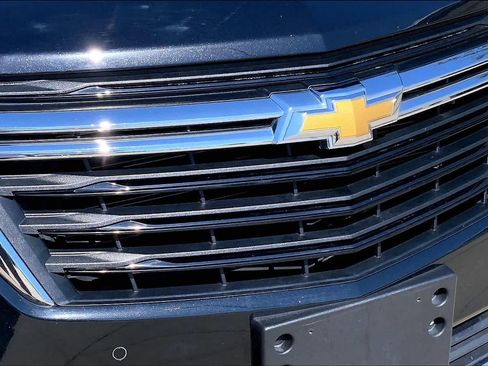 Used 2024 Chevrolet Equinox LT AWD/4WD image 31