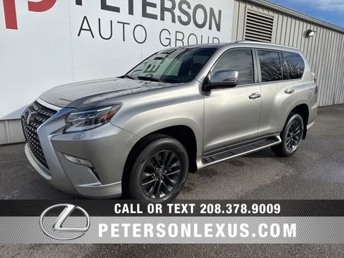 Used 2020 Lexus GX 460 Premium w/ Premium Package image 7