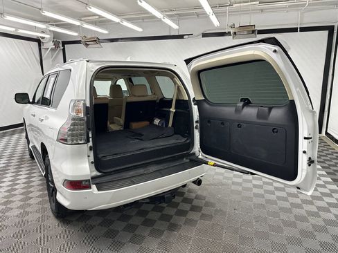 Used 2023 Lexus GX 460 Premium AWD/4WD image 20