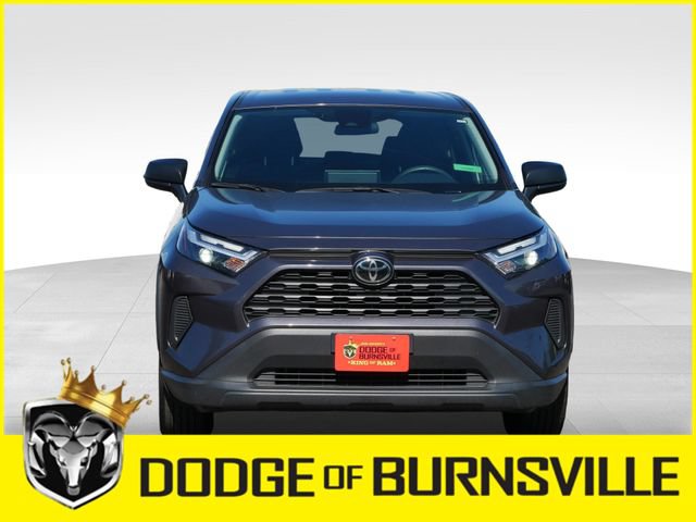 Used 2025 Toyota RAV4 LE AWD/4WD image 2