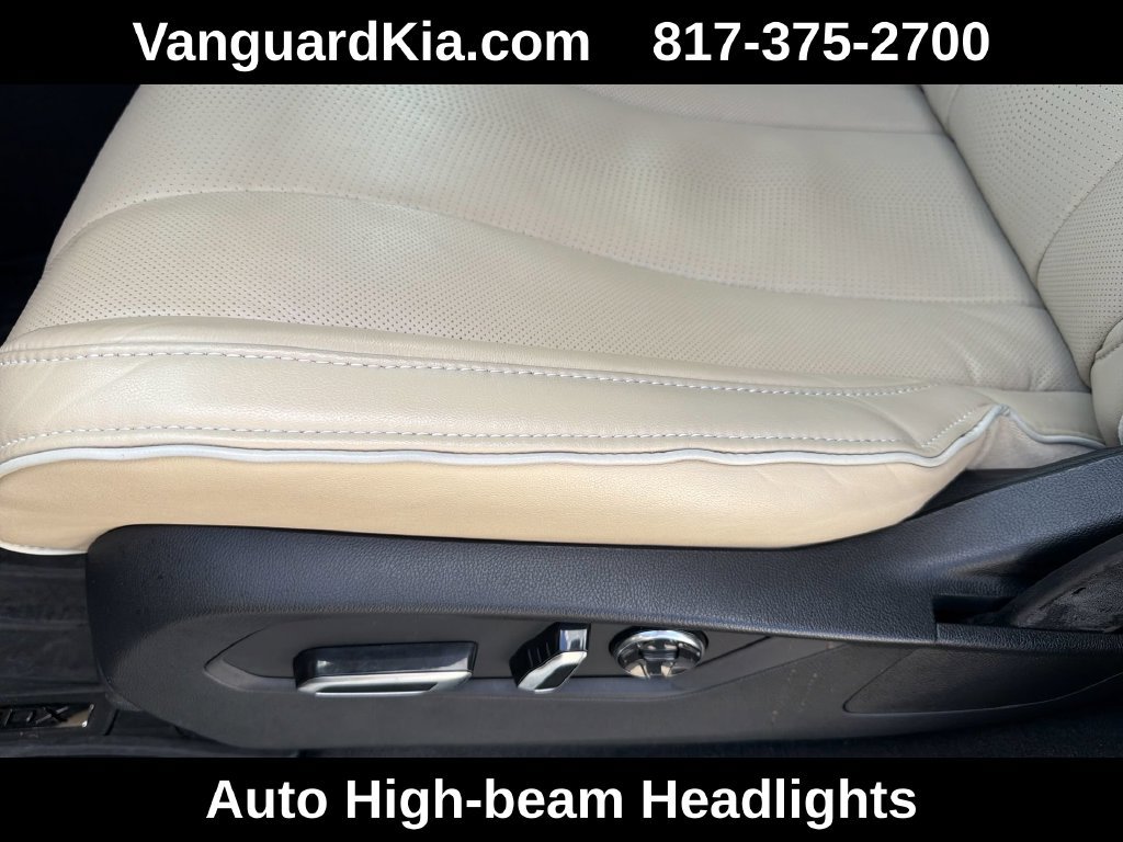 Used 2023 Acura MDX w/ Advance Package AWD/4WD image 16