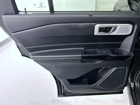 Used 2024 Ford Explorer ST w/ Equipment Group 401A AWD/4WD image 22