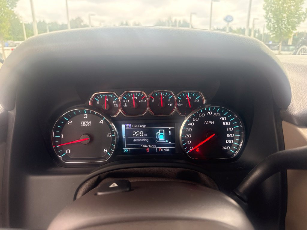 Used 2020 GMC Yukon SLT w/ Premium Edition RWD image 17