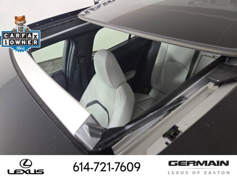 Certified 2025 Lexus UX 300h AWD w/ Accessory Package (Z1) image 31