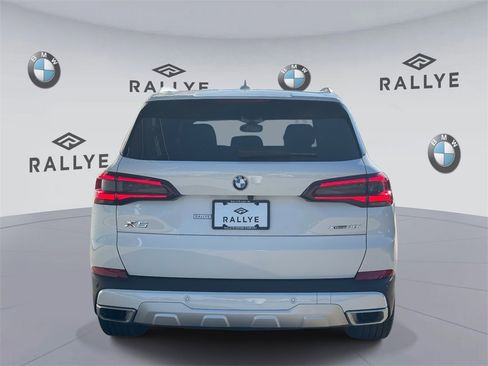 Certified 2023 BMW X5 xDrive40i w/ Parking Assistance Package image 5