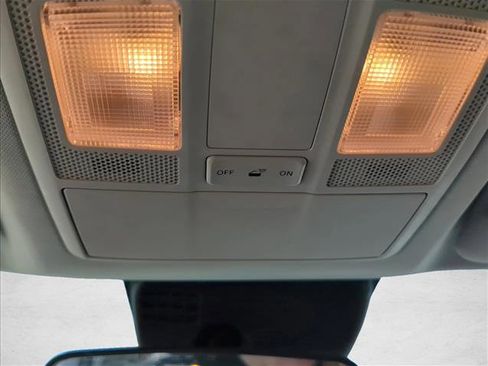 Used 2019 MAZDA CX-5 Touring image 22