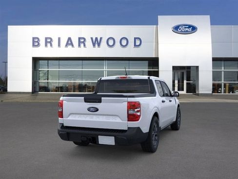 New 2025 Ford Maverick XLT w/ XLT Luxury Package image 8