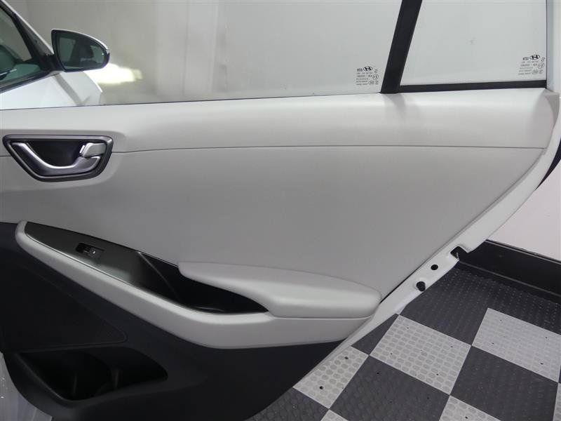 Used 2020 Hyundai Ioniq Limited FWD image 27