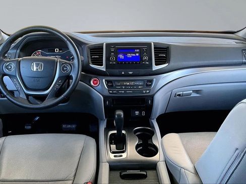 Used 2019 Honda Ridgeline RTL image 8