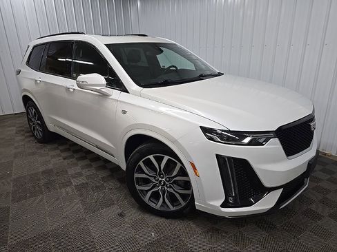 Used 2021 Cadillac XT6 Sport image 7