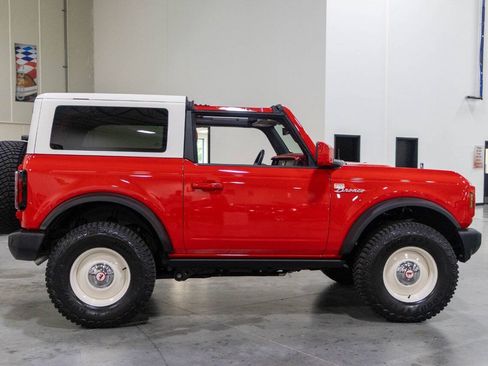 Used 2022 Ford Bronco Outer Banks w/ Sasquatch Package AWD/4WD image 7