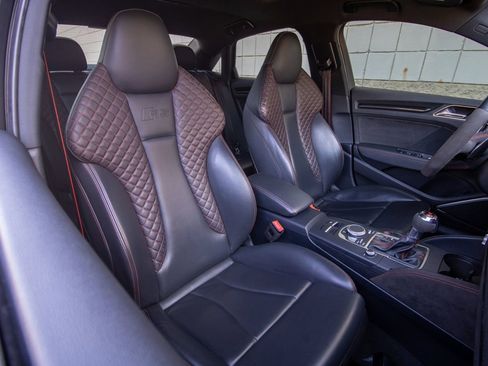 Used 2020 Audi RS 3 w/ Navigation Package image 25